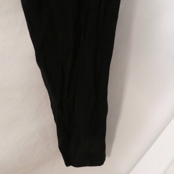DIVIDED - H&M | size 8 | Versatile Black Tapered Pants | Drawstring Front - Picture 16 of 16